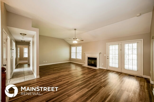 Building Photo - 2208 S Ashford Ct