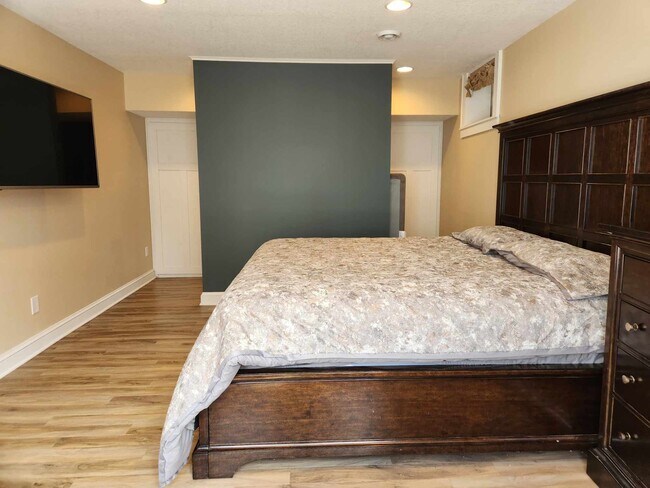 Foto del edificio - 4815 Quinwood Ln N