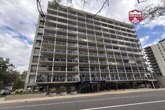 Building Photo - 888 Logan St