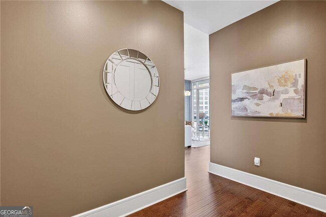 Foto del edificio - 1065 Peachtree St NE