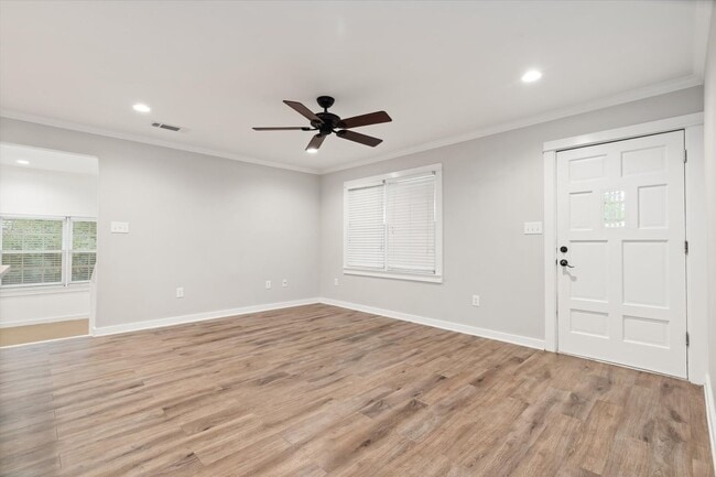 Foto del edificio - Charming Cottage-Style Home in the Heart of Fairhope, Alabama