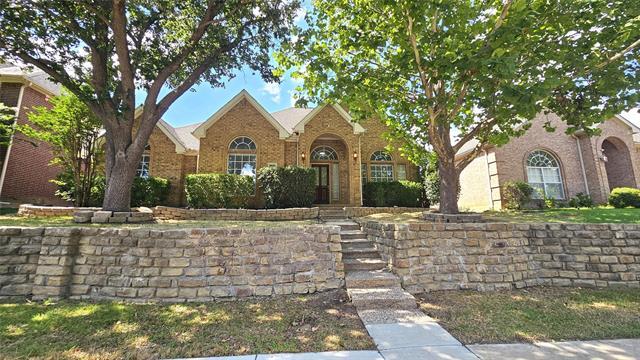 Foto del edificio - 9611 Cliffside Dr