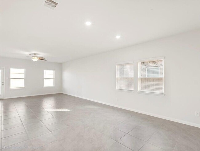 Building Photo - 21610 Reserve Ranch Trl