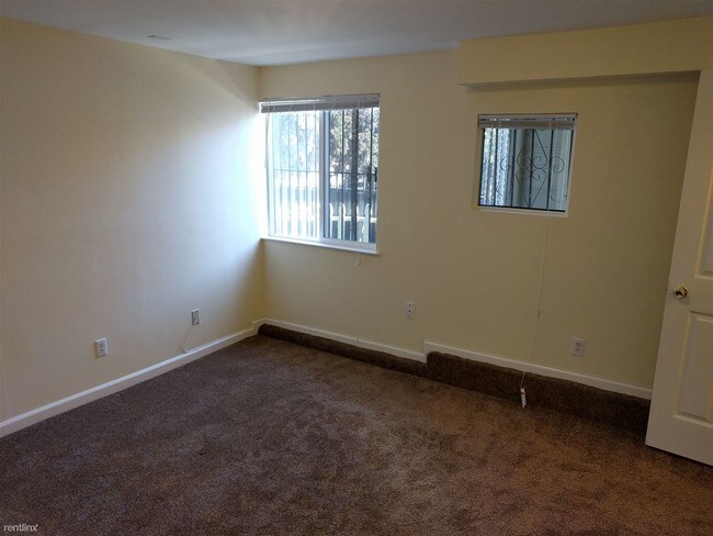 Building Photo - 1777 Revere Ave