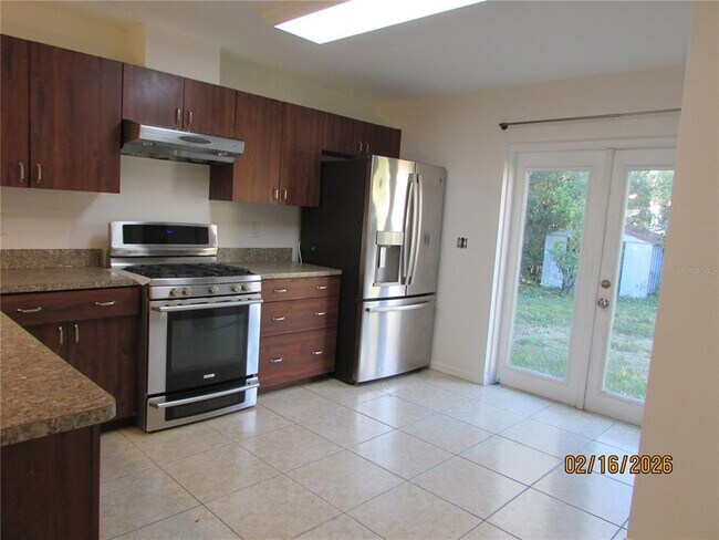 Foto del edificio - 506 6th Ave NW