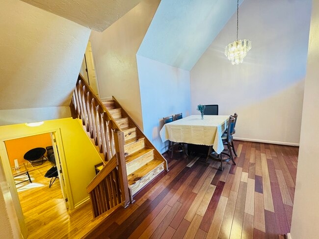 Building Photo - 237 South St