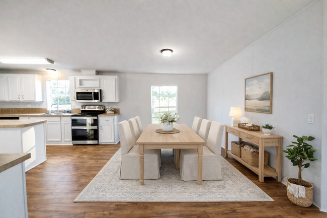 Building Photo - 299 Cayenne St