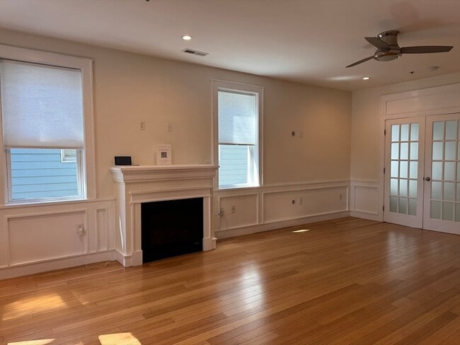 Building Photo - 782 Dorchester Ave