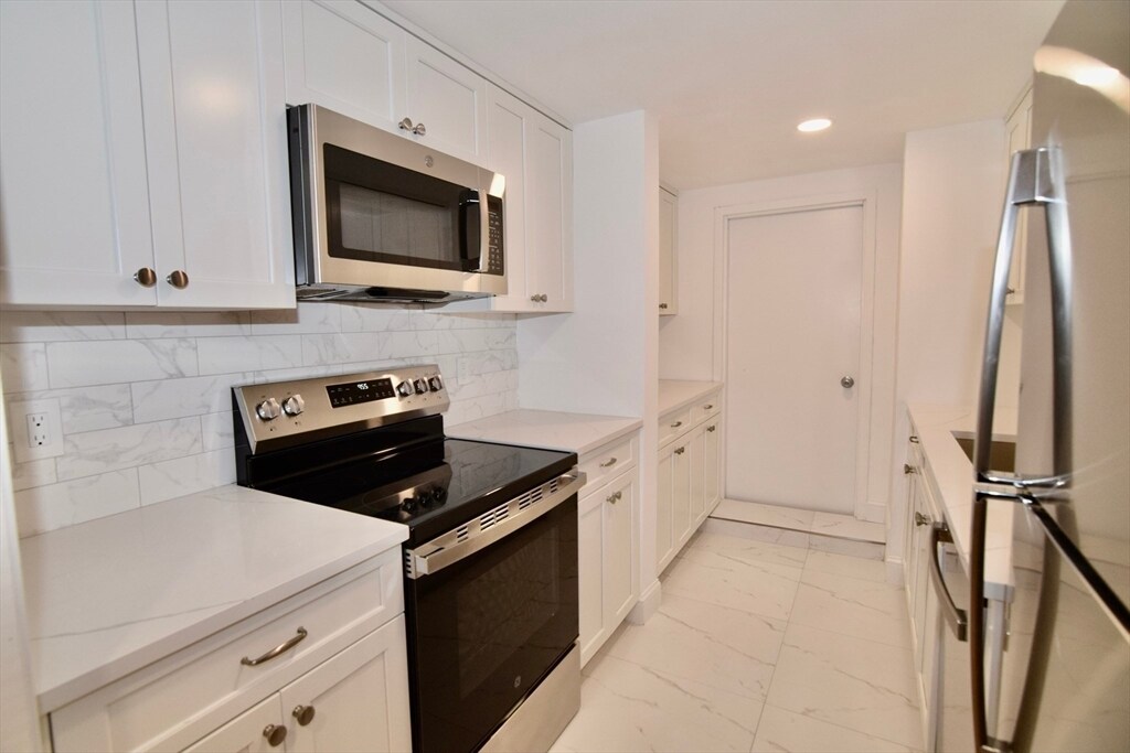 Foto principal - 72 Longwood Ave