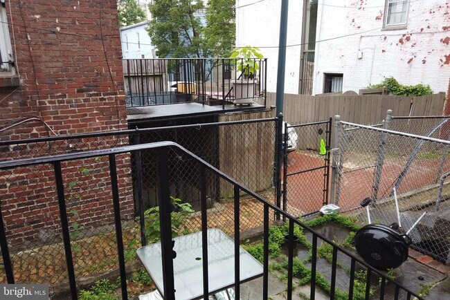 Foto del edificio - 604 9th St NE