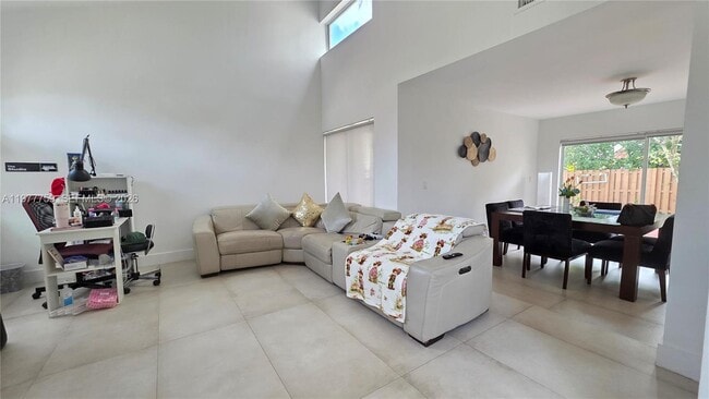 Building Photo - 15856 SW 112th Terrace