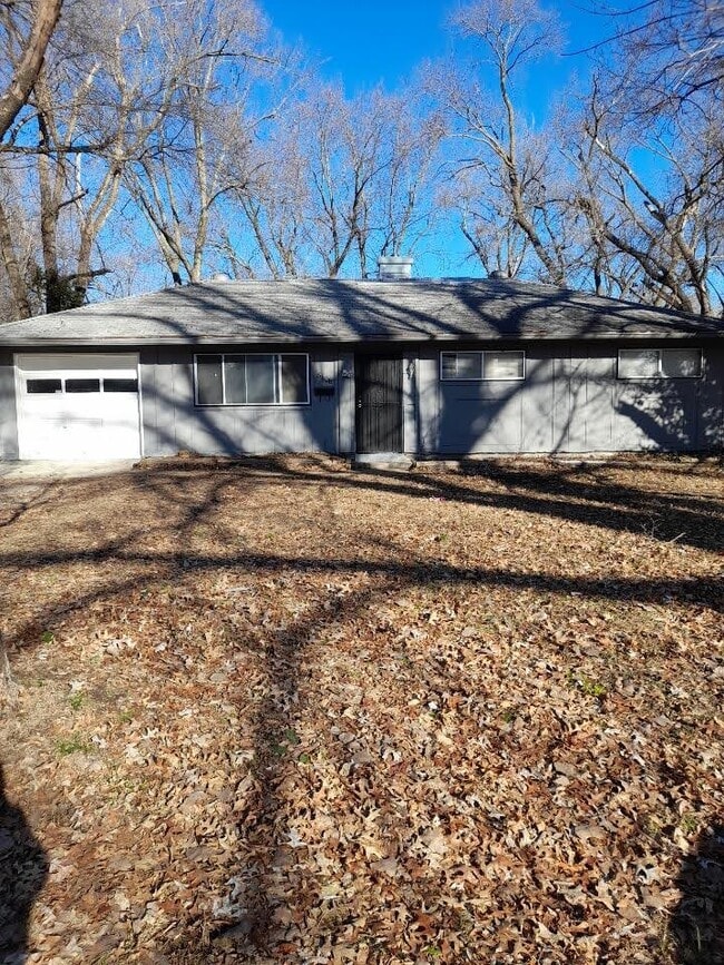 Building Photo - 8406 E 114th Terrace