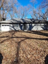 Building Photo - 8406 E 114th Terrace