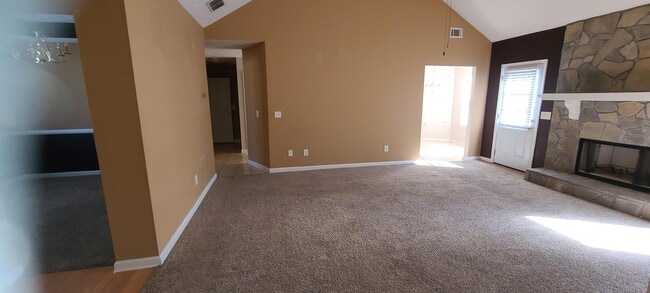 Photo - 30 Princeton Ct (Covington, GA) House