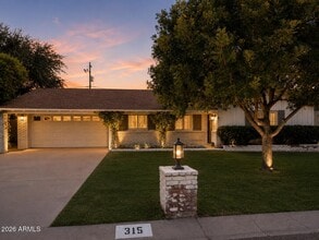 Building Photo - 315 E Keim Dr