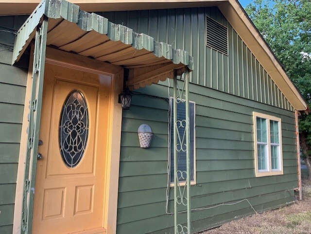 Foto del edificio - 1806 N Ave S