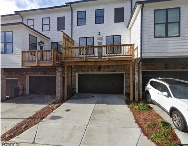 Charming 3BR Townhome in Buford - Charming 3BR Townhome in Buford
