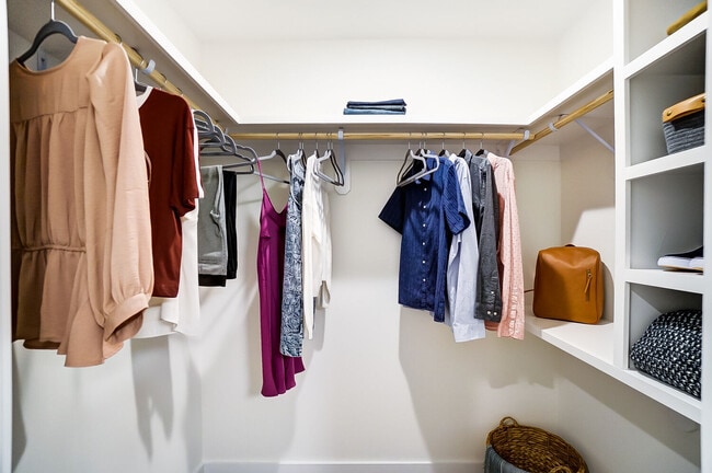 Interior Photo - The Edge