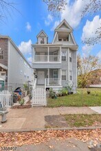 Building Photo - 66 N 15th St
