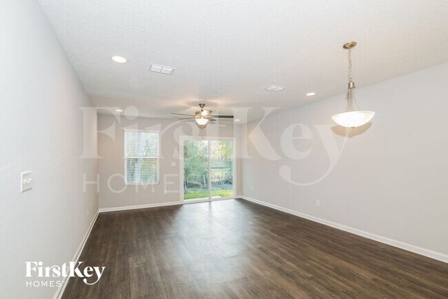 Foto del edificio - 11247 Margarets Landing Pl.