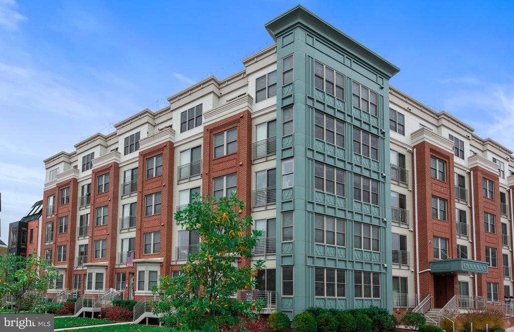 Foto principal - 1350 Maryland Ave NE