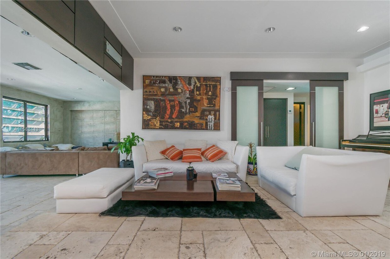 Foto principal - 1605 Daytonia Rd