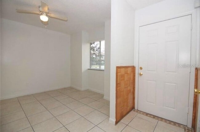 Building Photo - 2332 Huntington Green Ct