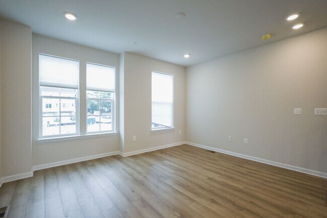 Foto del edificio - Lovely 3 BR/3.5 BA Townhome in Montgomery ...