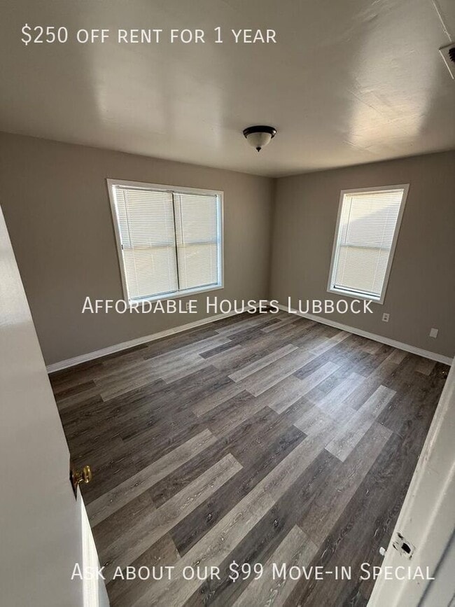 Building Photo - 2907 2nd St