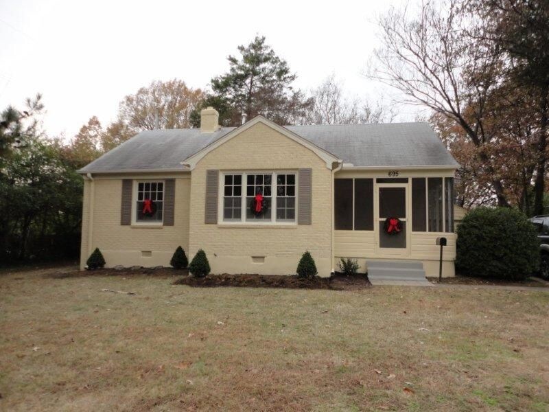 Primary Photo - 695 Berry Rd