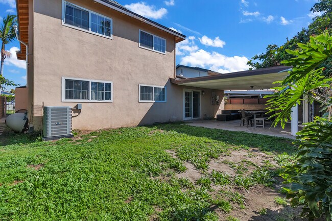 Foto del edificio - 9720 Blandwood Rd