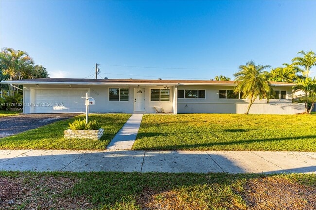 Building Photo - 9375 SW 181st St
