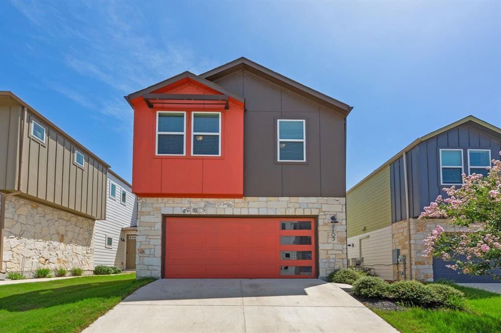 Primary Photo - 7103 Travertine Spring Dr
