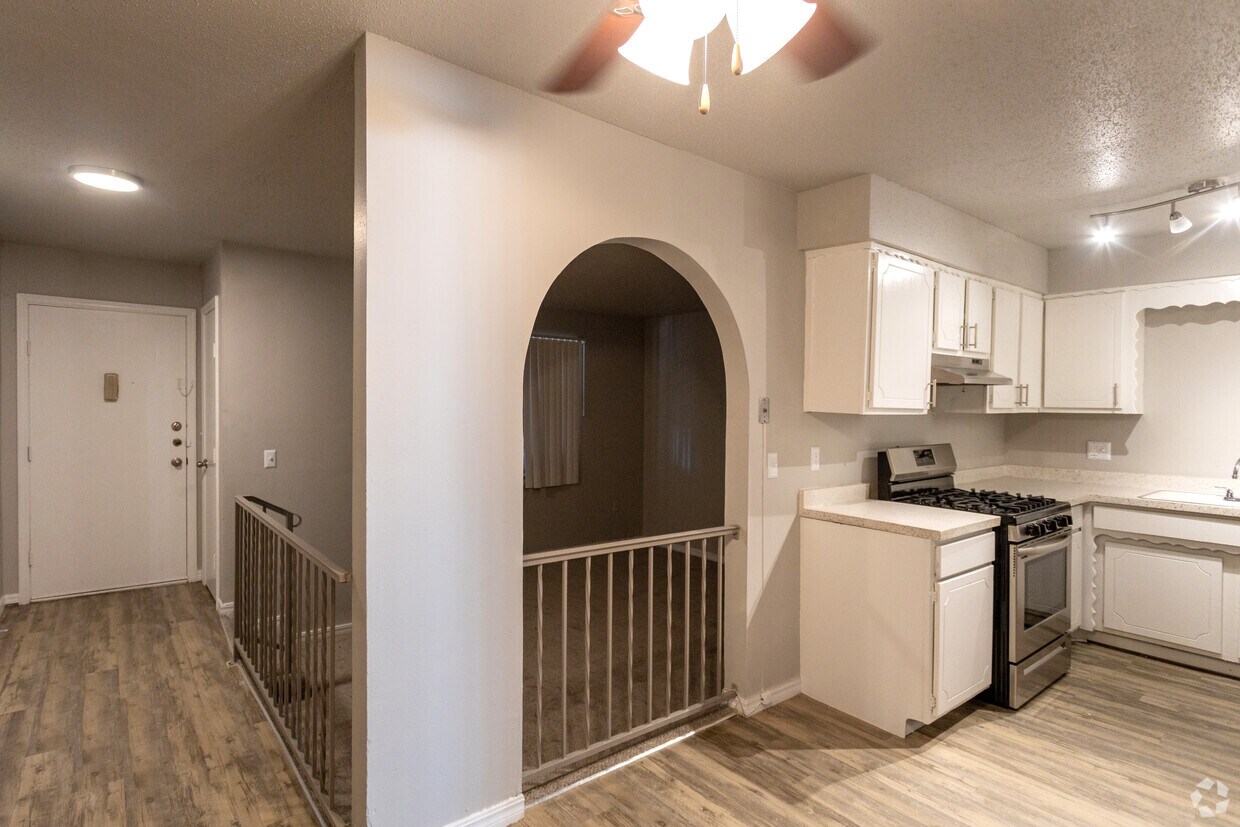 The Villas on 50th 5113 N Brookline Ave Oklahoma City, OK