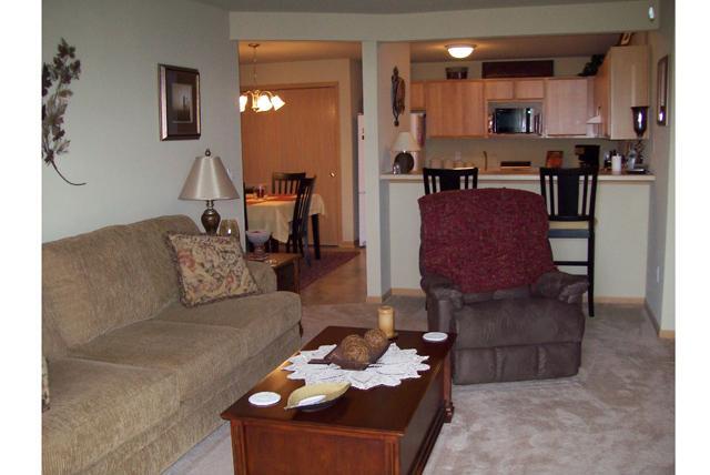 Living Room - Wildwood Apartments