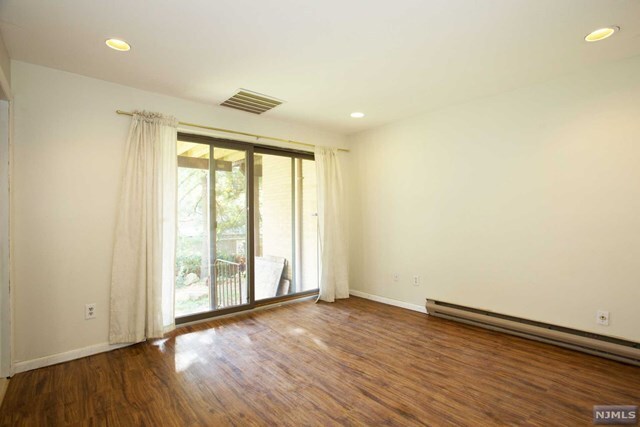 Building Photo - 12 Veterans Way