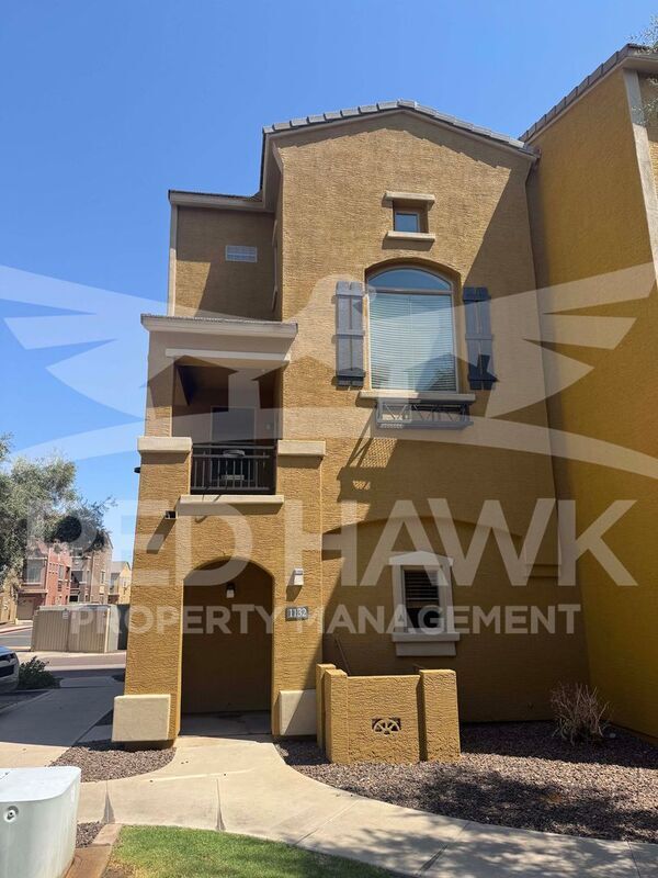 Foto del edificio - 900 S 94th St