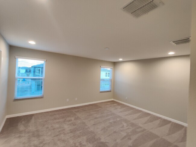 Foto del edificio - 2883 Autumn Rock Dr