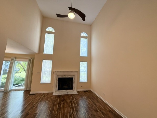 Building Photo - 707 Kingsbridge Dr