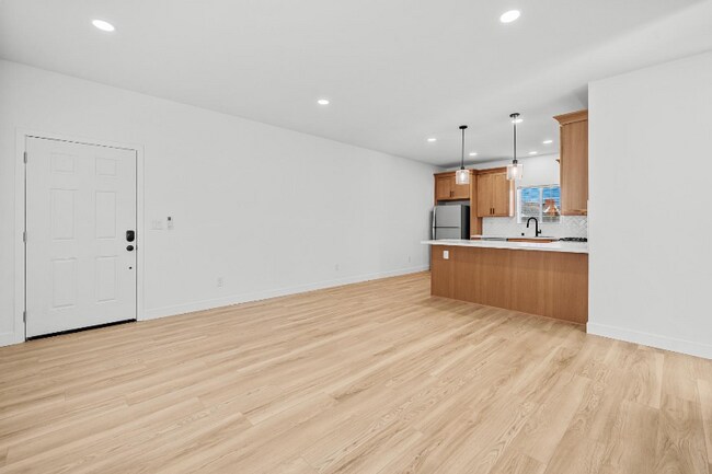 Foto del edificio - 3884 Alsace Ave
