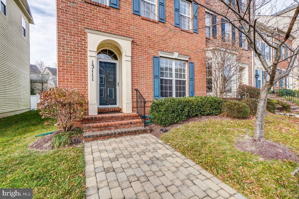 Foto principal - 13111 Clarksburg Square Rd
