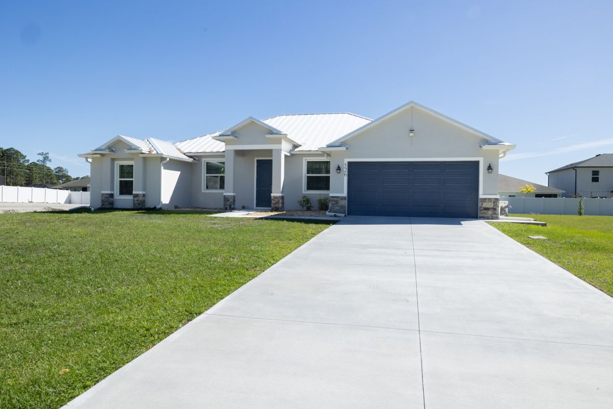 Foto principal - 526 Falmouth St