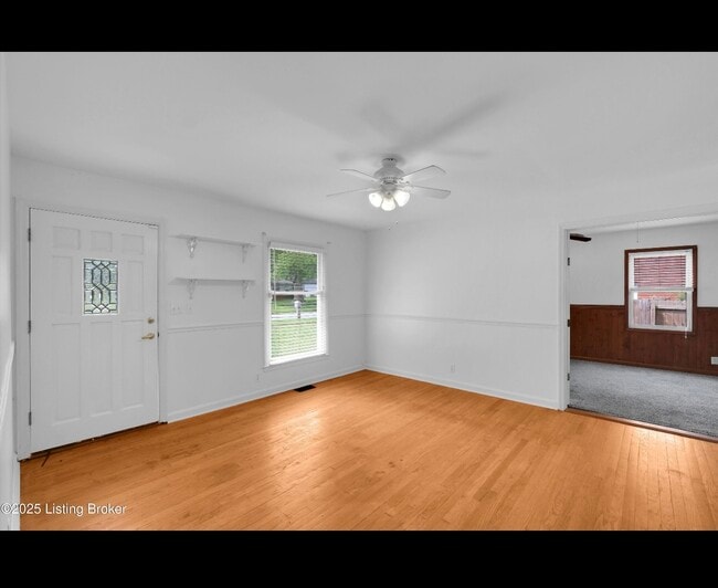 Building Photo - 2133 Dogoon Dr