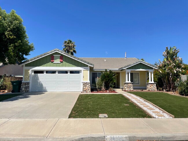 Building Photo - 36155 Bergen St