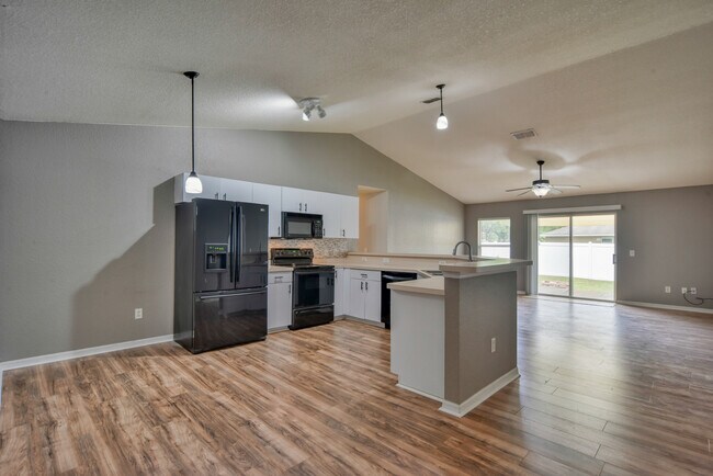 Foto del edificio - 6481 NW 67th Terrace