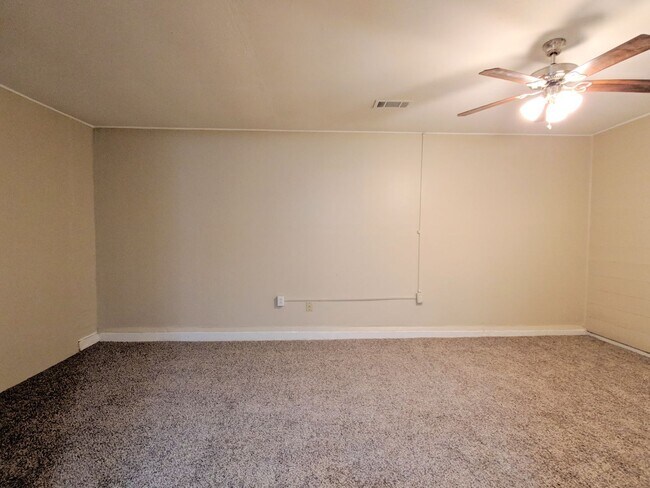 Foto del edificio - 1223 Shawnee St