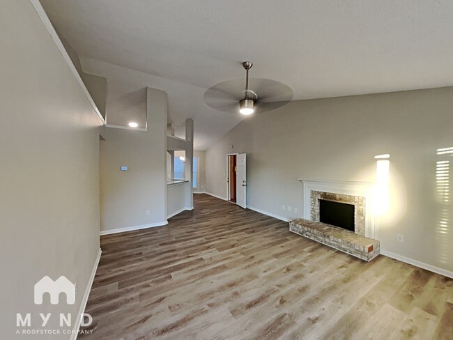 Building Photo - 1307 Yorkdale Dr