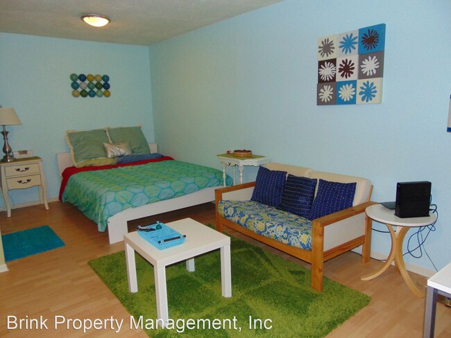Foto del edificio - 2800 NE 55th St