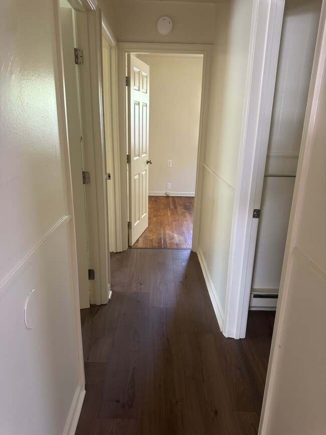 Building Photo - 507 Overbrook Dr