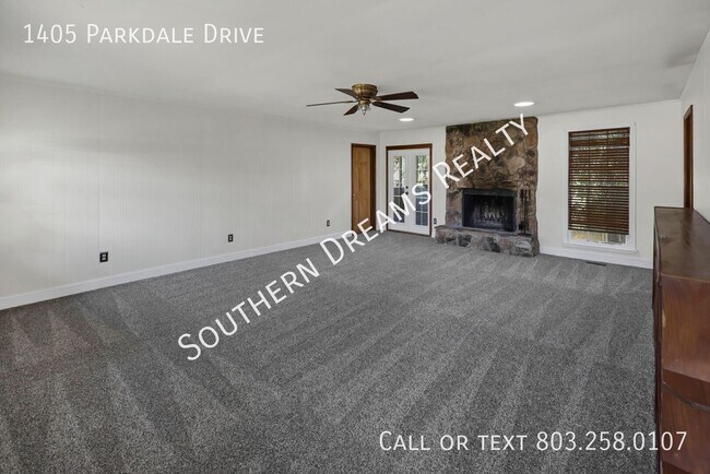 Building Photo - 1405 Parkdale Dr